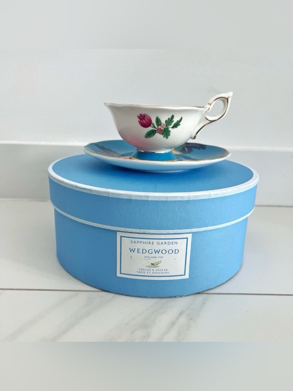 Wedgwood Wonderlust Sapphire Garden teacup and saucer with box